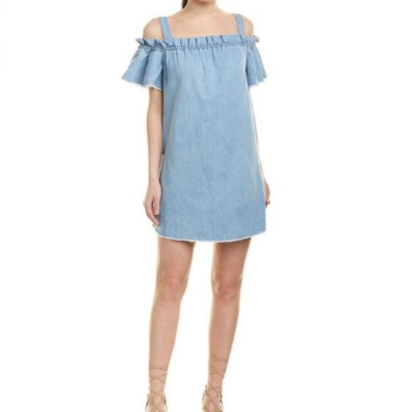 7 For All Mankind Dresses & Skirts - 💙 7 FAM Off the Shoulder Denim/Chambray Dress